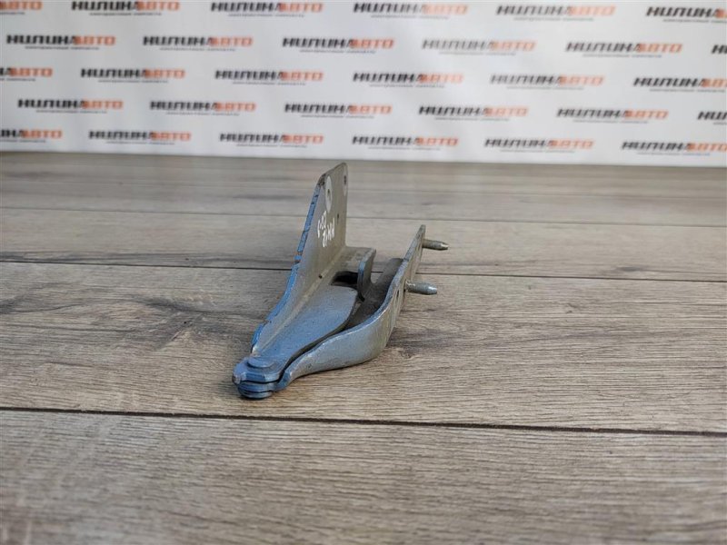 Петля капота, 400 рублей, Москва