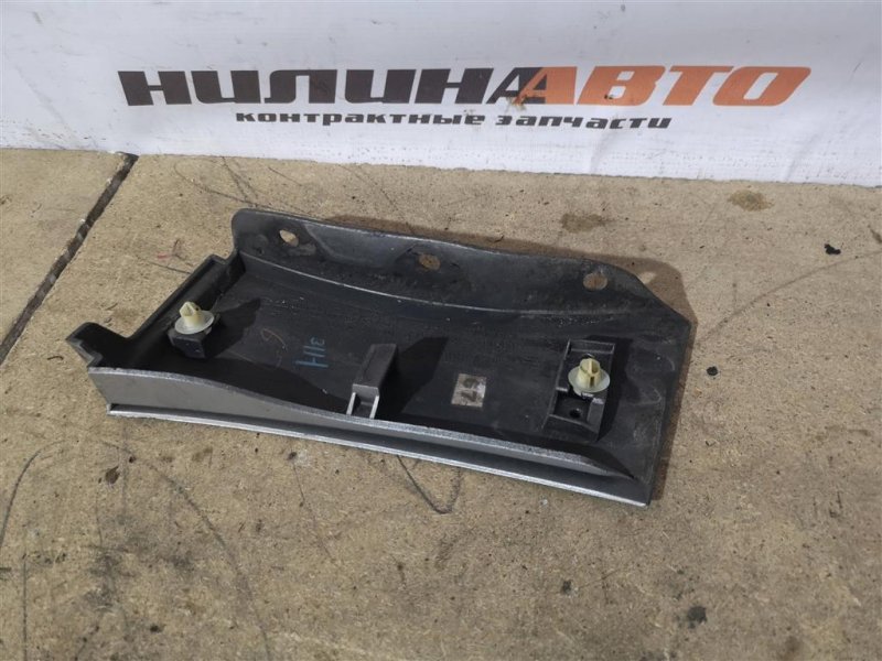 Накладка крыла, 500 рублей, Севастополь