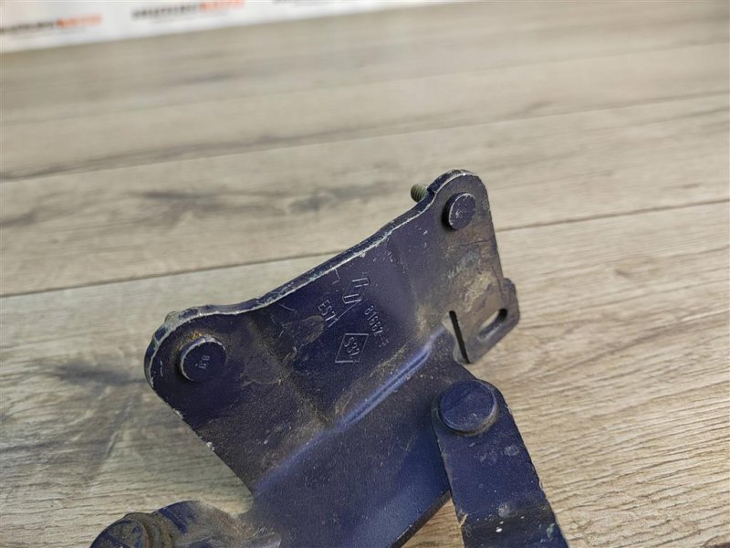 Петля капота, 500 рублей, Москва