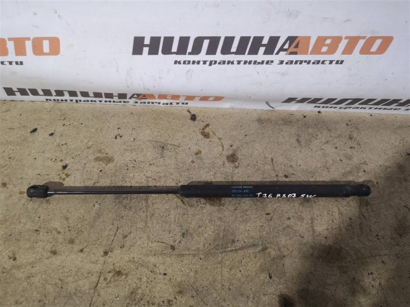 Амортизатор крышки багажника, 1000 рублей, Севастополь