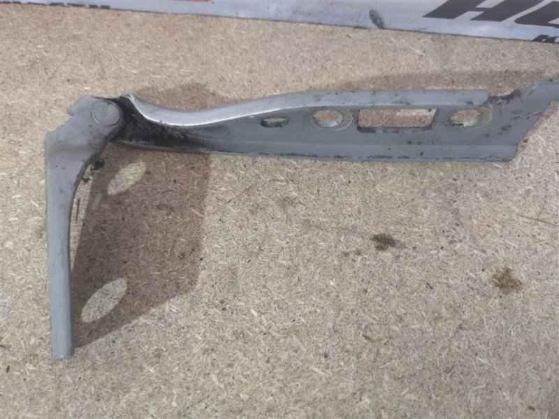 Петля капота, 400 рублей, Севастополь