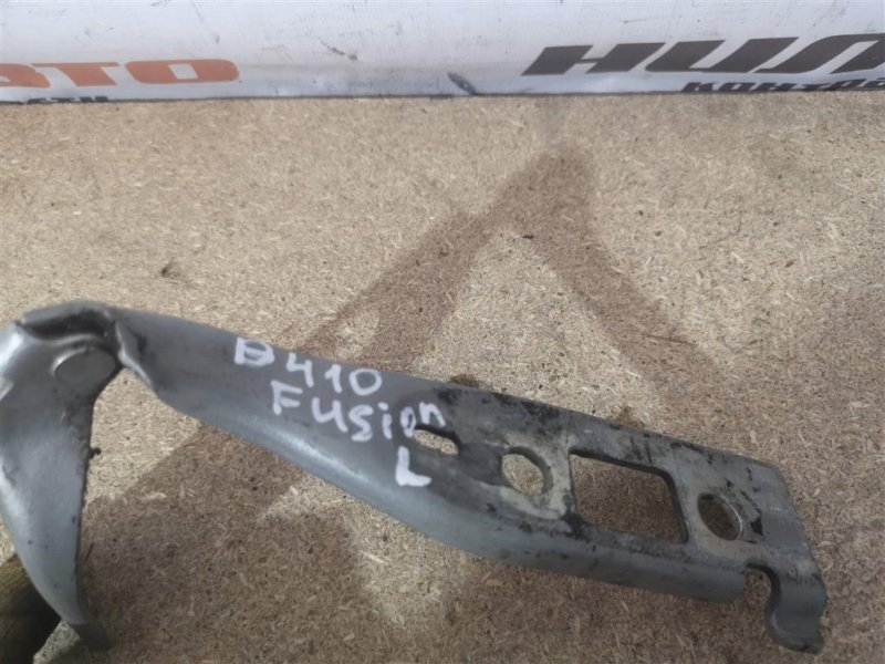 Петля капота, 400 рублей, Севастополь