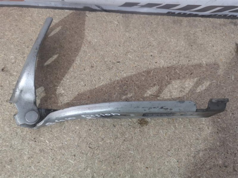 Петля капота, 400 рублей, Севастополь