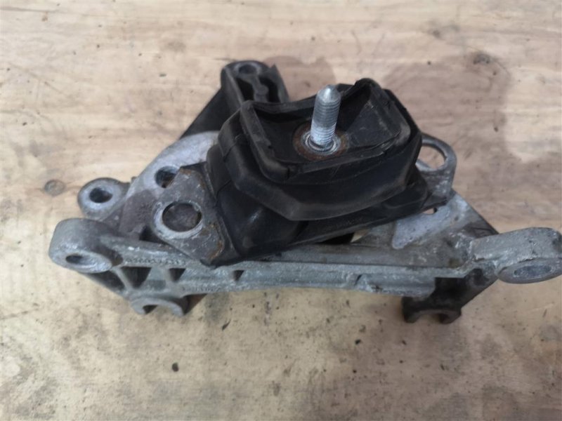 Подушка двигателя, 1500 рублей, Севастополь