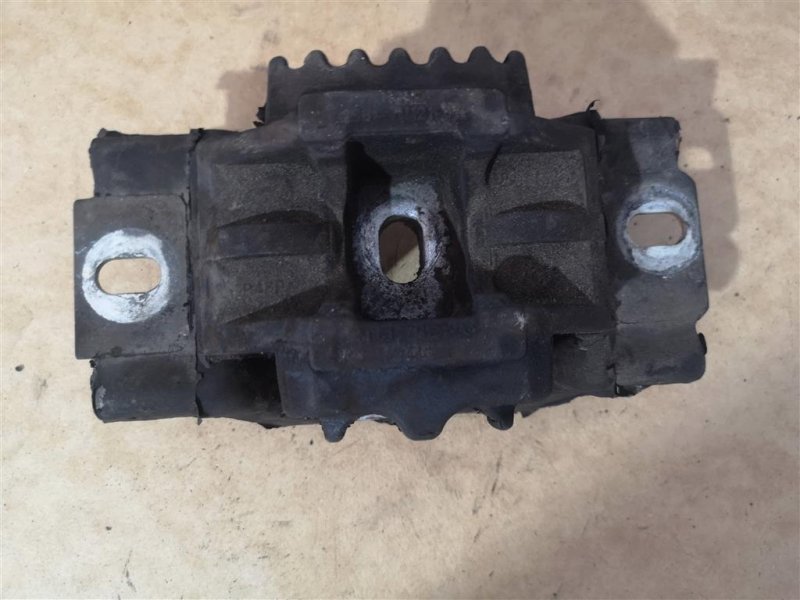 Подушка двигателя, 250 рублей, Севастополь