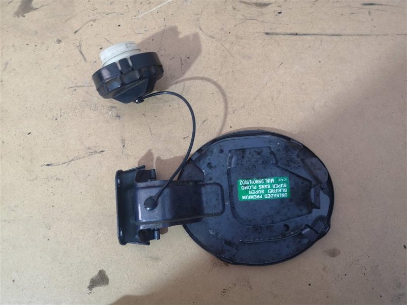 Лючок топливного бака, 500 рублей, Севастополь