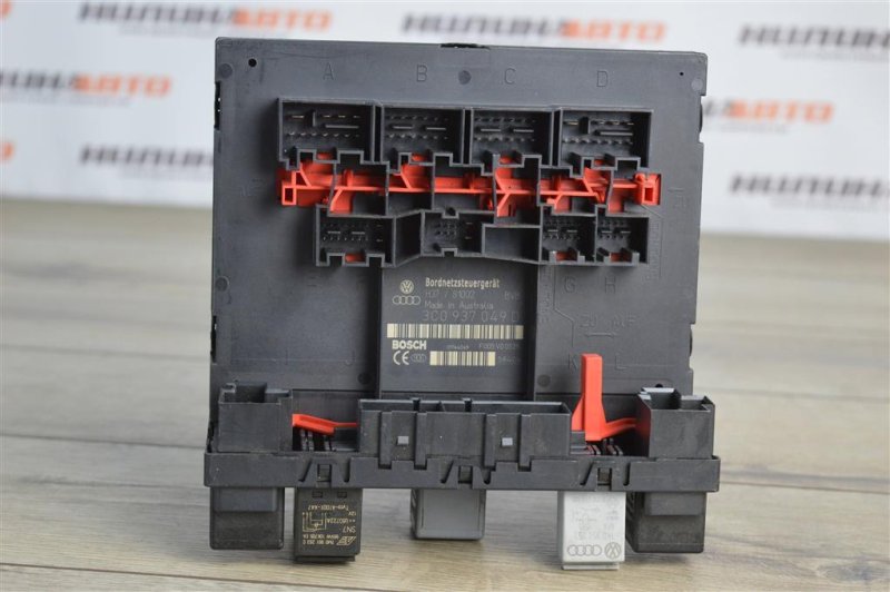 Блок управления бортовой сети, 1000 рублей, Москва