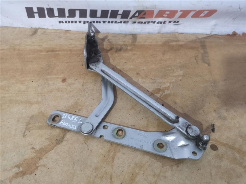 Петля крышки багажника, 1100 рублей, Севастополь