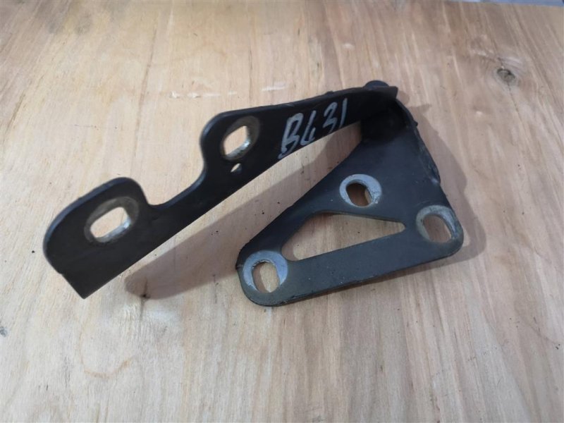 Петля капота, 800 рублей, Севастополь