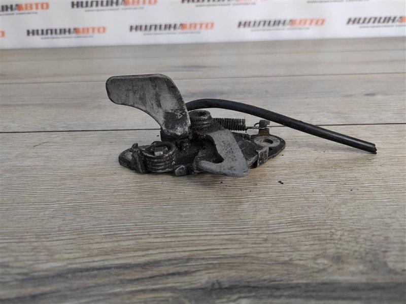 Замок капота, 400 рублей, Москва