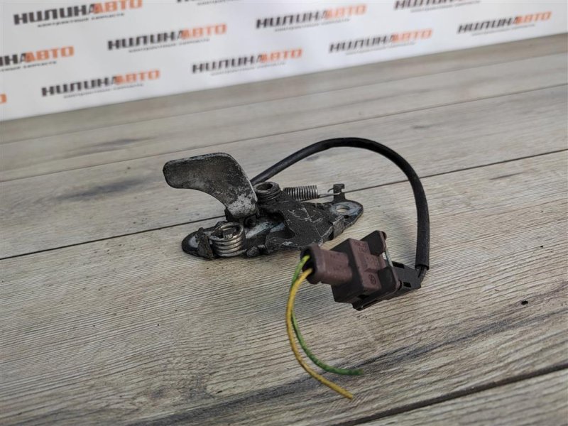 Замок капота, 400 рублей, Москва