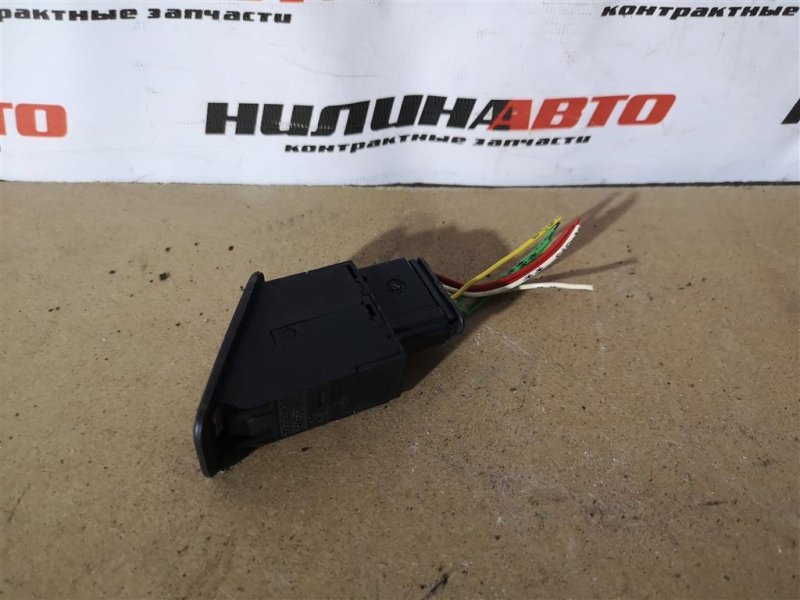 Кнопка корректора фар, 200 рублей, Севастополь