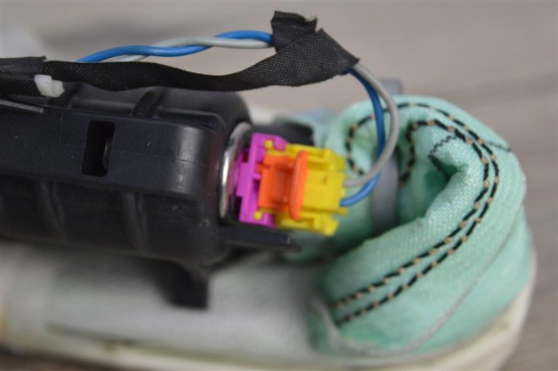 Подушка безопасности боковая, 700 рублей, Москва