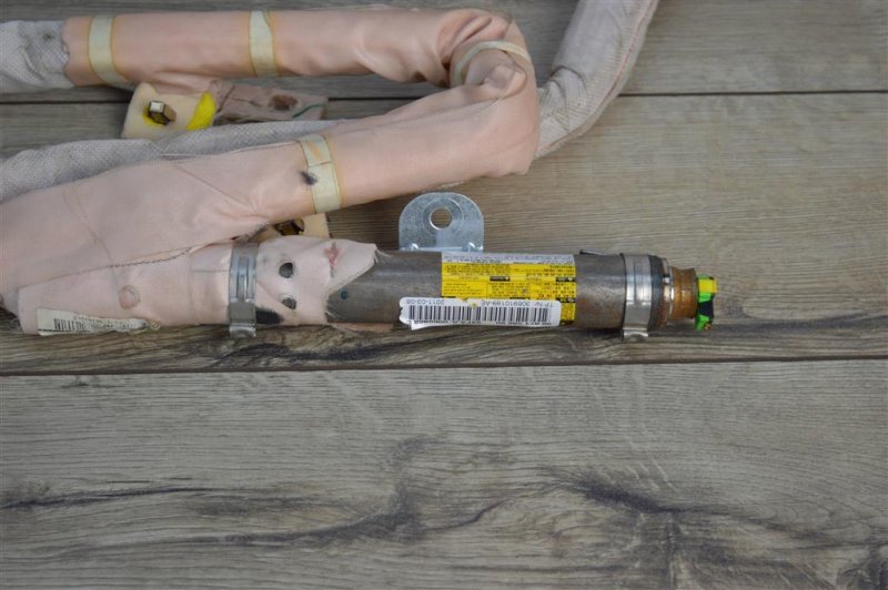 Подушка безопасности боковая, 1800 рублей, Москва