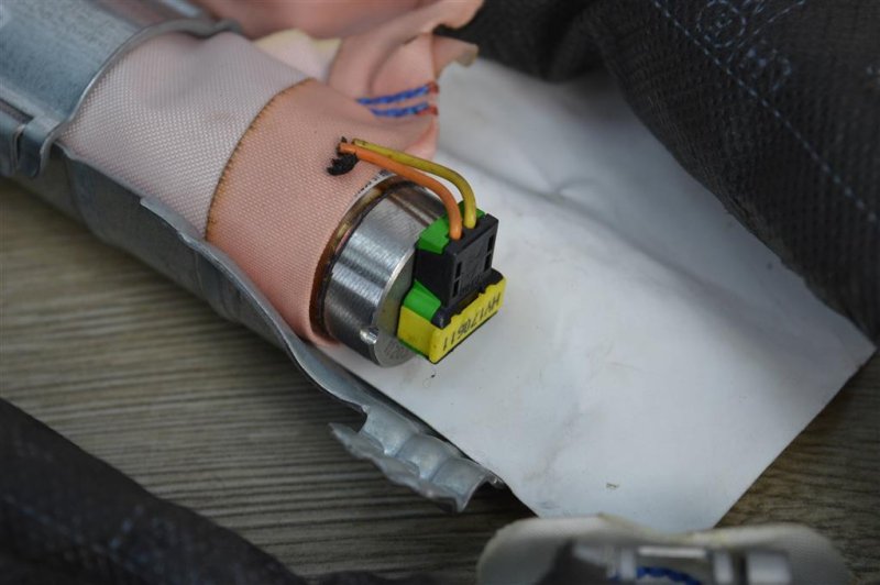 Подушка безопасности боковая, 1000 рублей, Москва