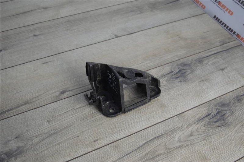 Кронштейн бампера, 700 рублей, Москва