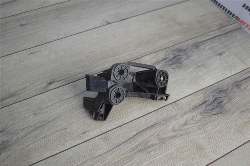 Кронштейн бампера, 700 рублей, Москва