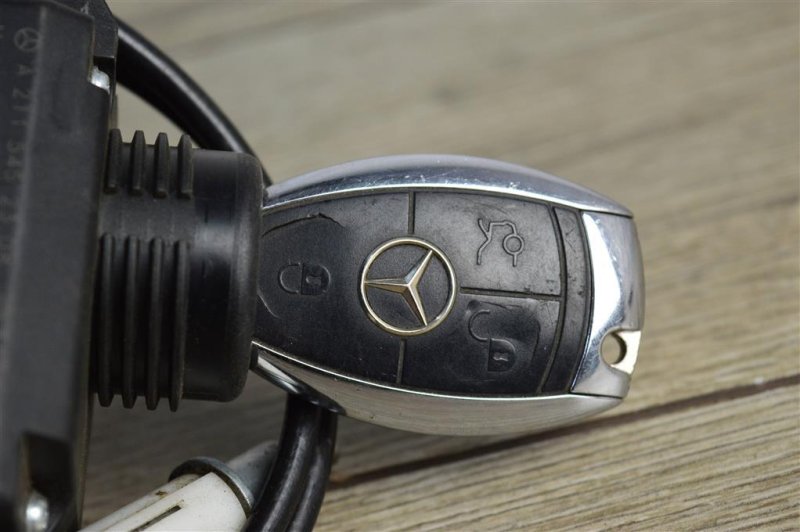 Замок зажигания, 2000 рублей, Москва