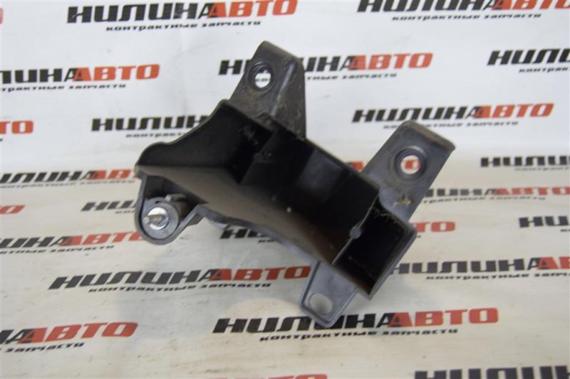 Направляющая заднего бампера, 800 рублей, Севастополь