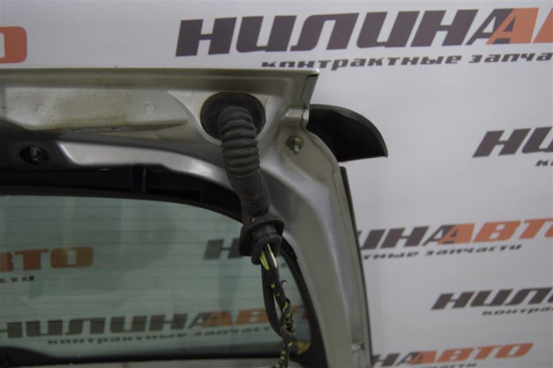 Крышка багажника, 5000 рублей, Севастополь