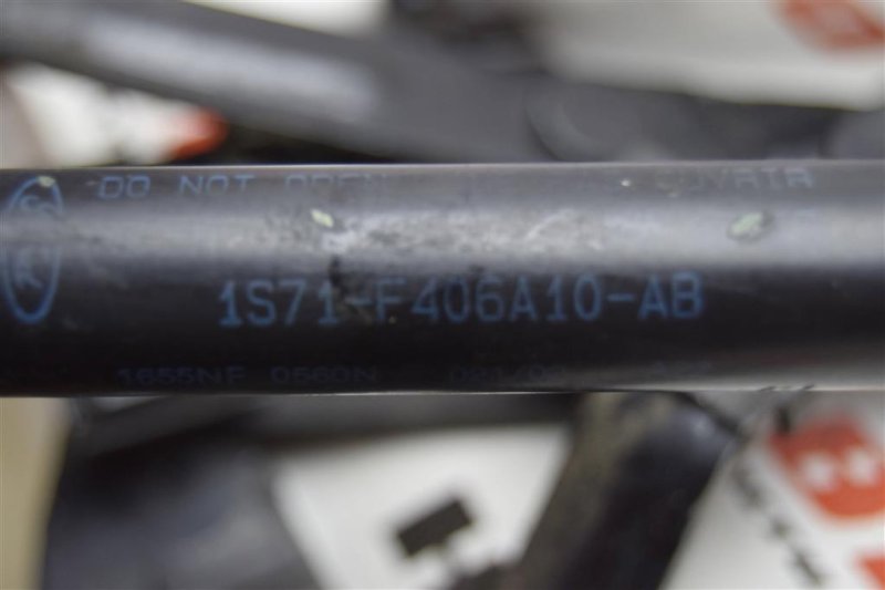 Амортизатор крышки багажника, 700 рублей, Севастополь