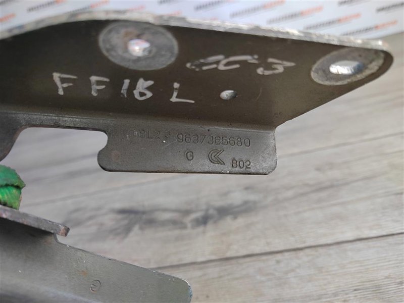 Петля капота, 400 рублей, Москва