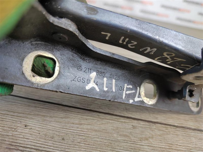 Петля капота, 400 рублей, Москва