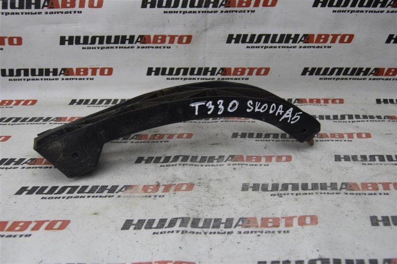 Направляющая заднего бампера, 300 рублей, Севастополь