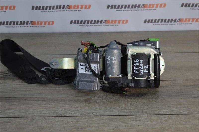 Ремень безопасности, 2000 рублей, Москва