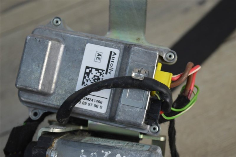 Ремень безопасности, 2000 рублей, Москва