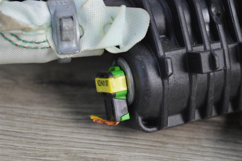 Подушка безопасности боковая, 1500 рублей, Москва