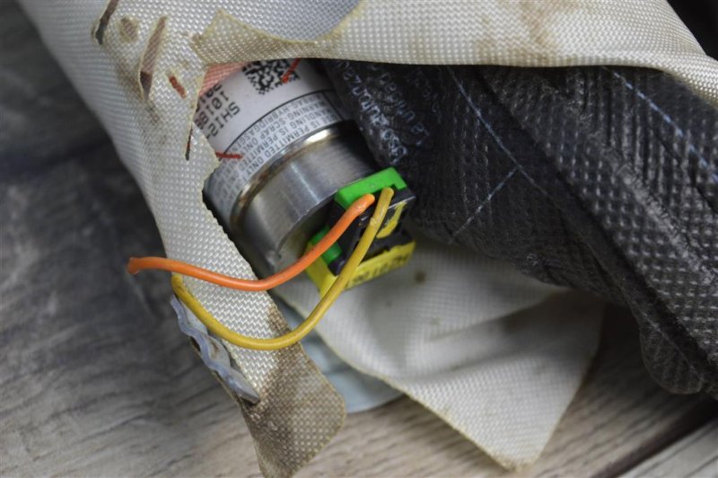 Подушка безопасности боковая, 1000 рублей, Москва