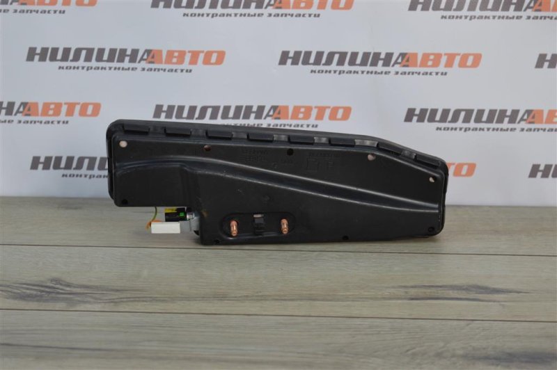 Подушка безопасности в сиденье, 2000 рублей, Москва