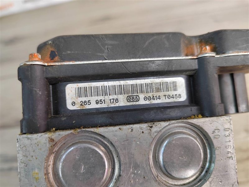 Блок ABS АБС, 2000 рублей, Москва