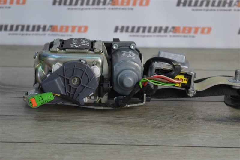 Ремень безопасности, 2000 рублей, Москва