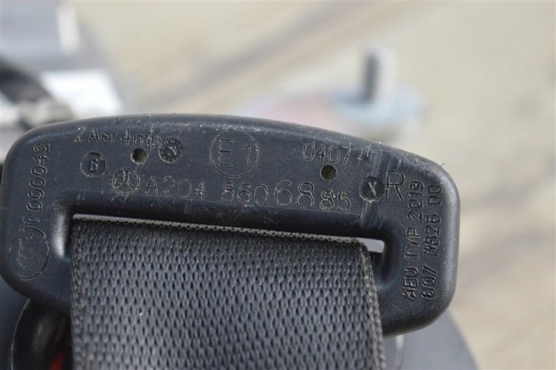 Ремень безопасности, 2000 рублей, Москва