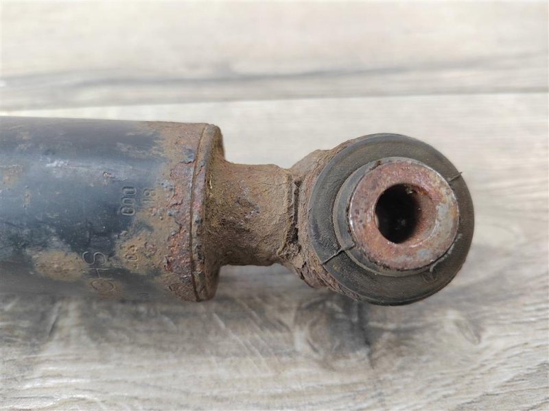 Амортизатор, 1500 рублей, Москва