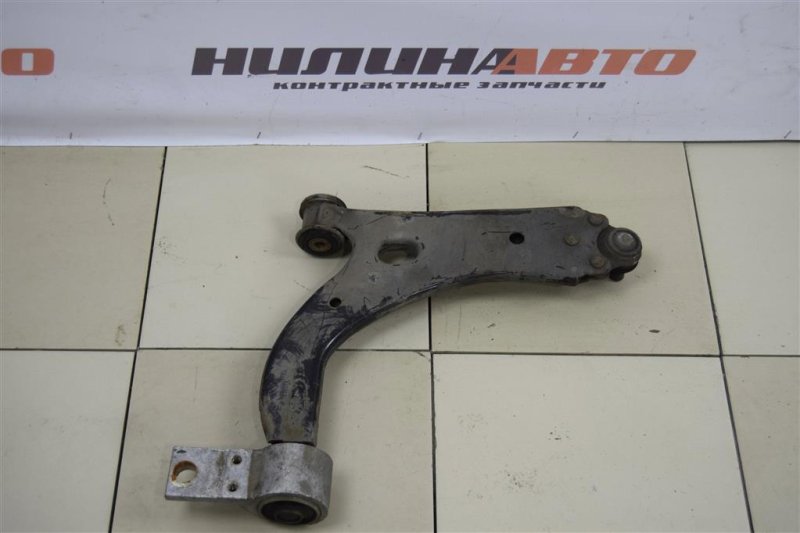 Рычаг передний нижний, 1500 рублей, Севастополь