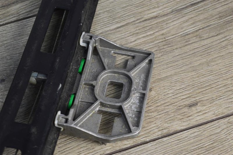 Стеклоподъемник, 1000 рублей, Москва