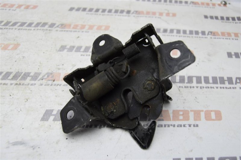 Замок капота, 1000 рублей, Севастополь