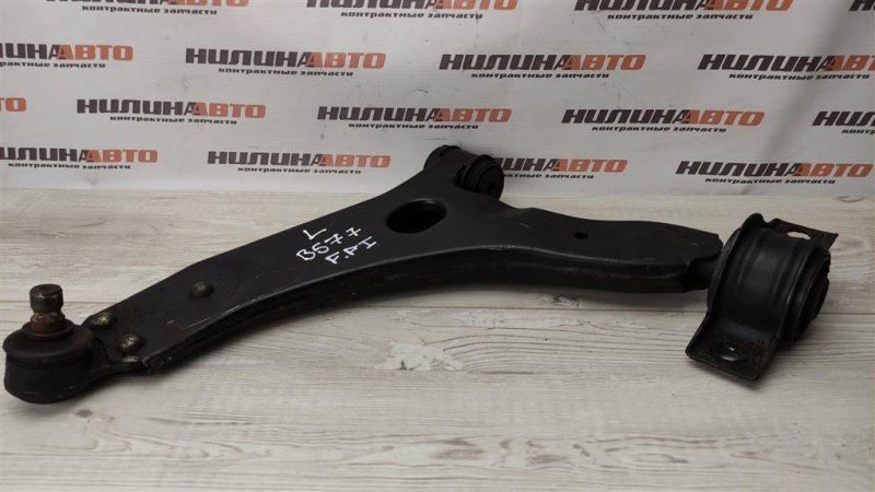 Рычаг передний нижний, 1400 рублей, Севастополь