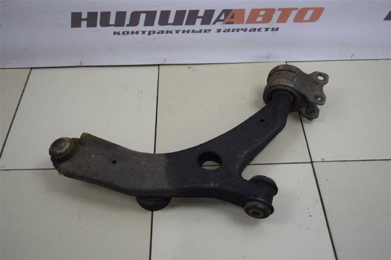 Рычаг передний нижний, 1500 рублей, Севастополь