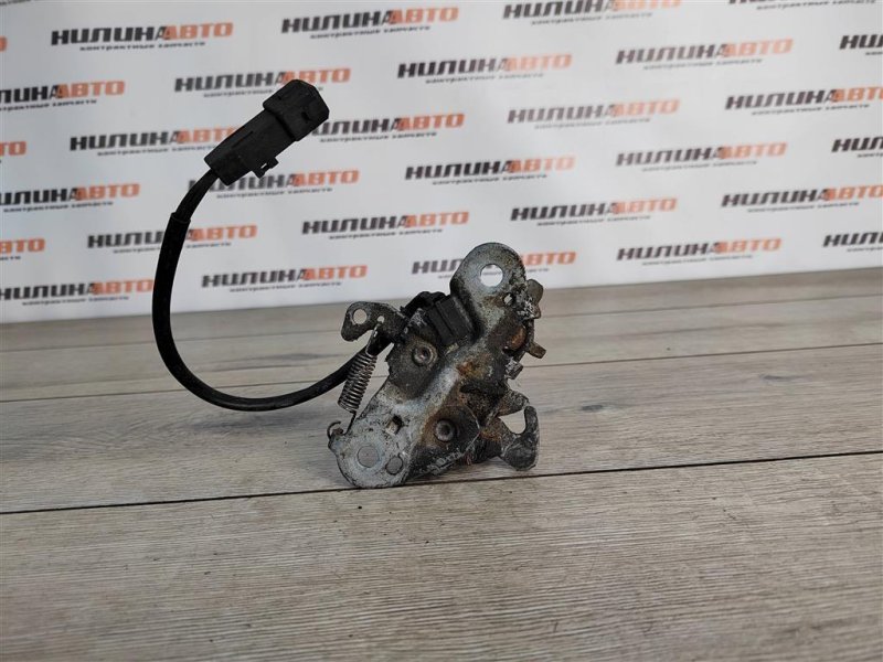 Замок капота, 400 рублей, Москва