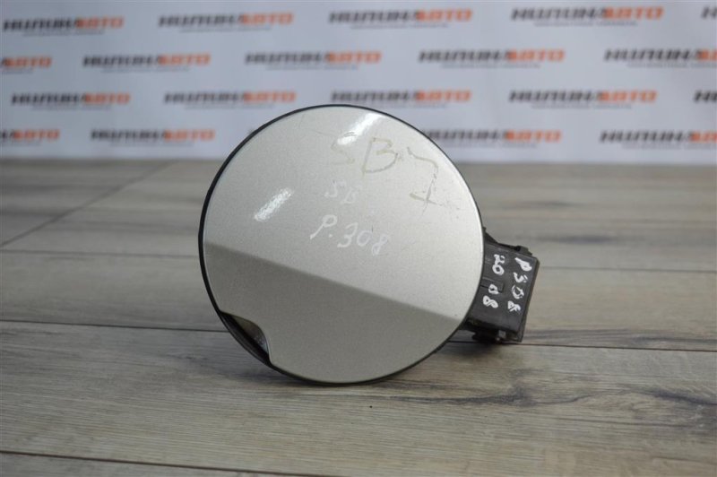 Лючок топливного бака, 500 рублей, Москва