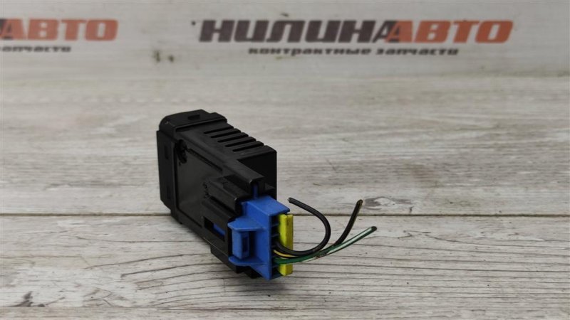 Кнопка освещения панели приборов, 400 рублей, Севастополь