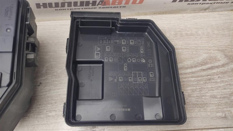 Блок предохранителей под капот, 1000 рублей, Севастополь