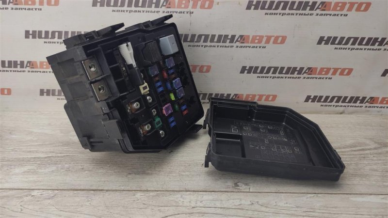 Блок предохранителей под капот, 1000 рублей, Севастополь