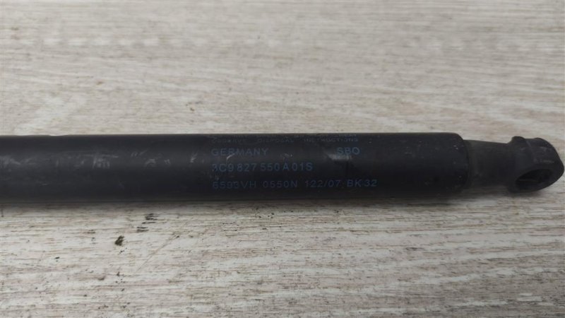 Амортизатор крышки багажника, 900 рублей, Севастополь