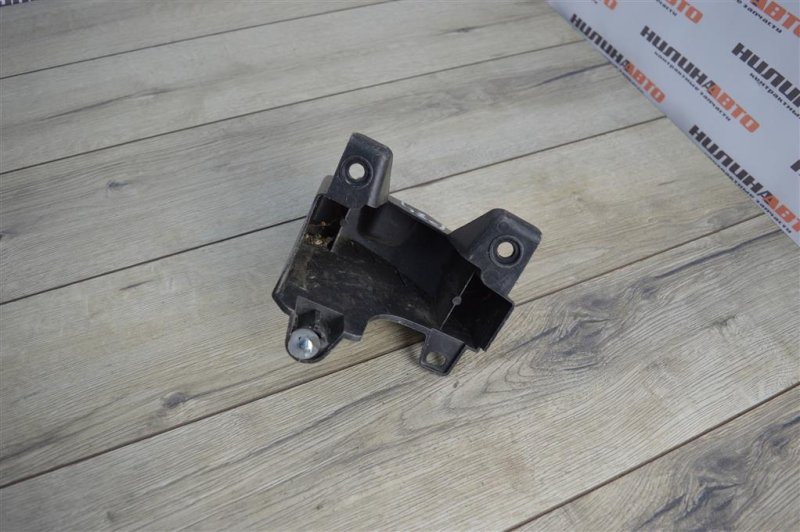 Кронштейн бампера, 500 рублей, Москва