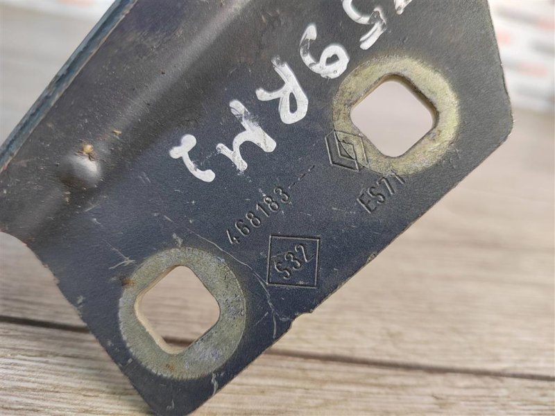 Петля капота, 400 рублей, Москва